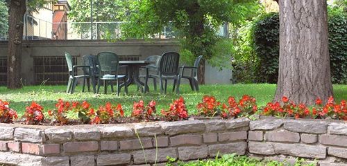 Apart-hotel Ih Argonne Park 3*