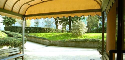 Ih Argonne Park Apartahotel